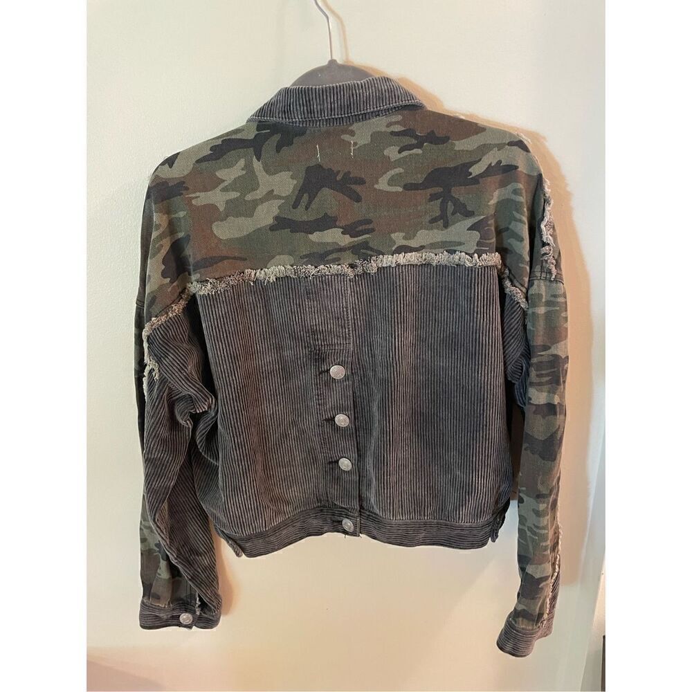 POL Jacket - Picture 4 of 4